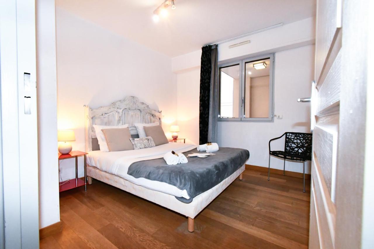 The Old Port Chez Antonella Apartamento Cannes Exterior foto